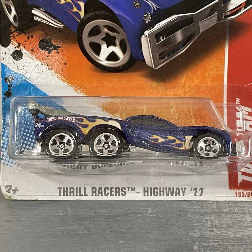 Hot Wheels Tow Jam 192/244 Thrill Racers Highway '11 New In‎ Package